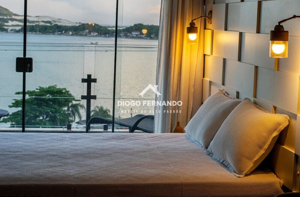 Casa à venda com 3 quartos, 221m² - Foto 6