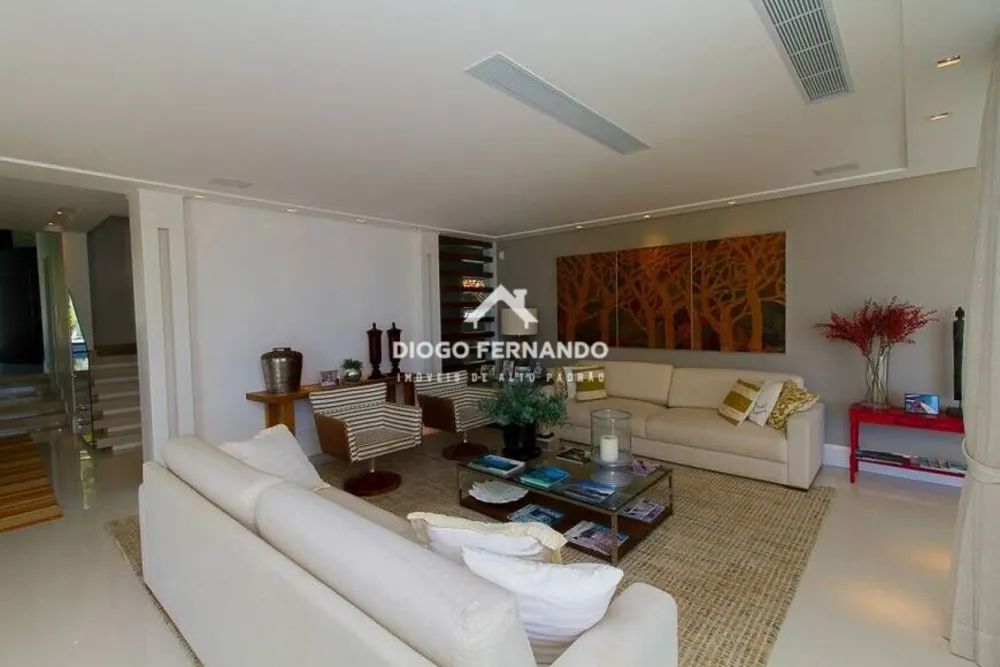 Casa, 7 quartos, 1097 m² - Foto 1
