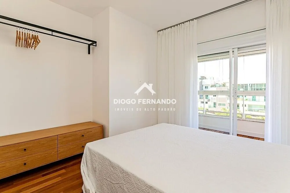 Cobertura, 3 quartos, 198 m² - Foto 4