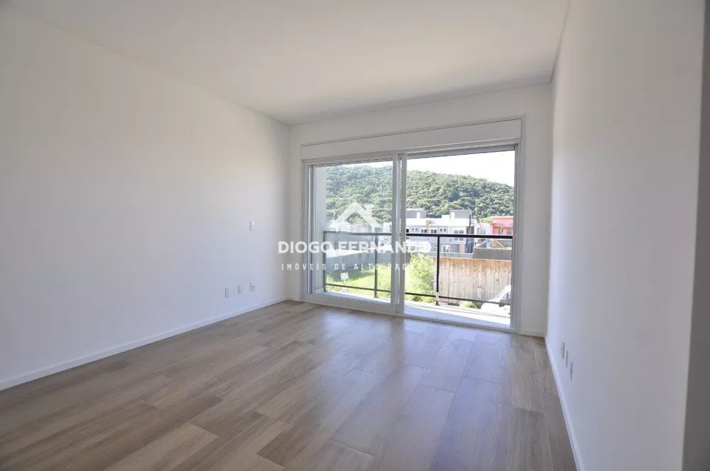 Casa, 3 quartos, 187 m² - Foto 2