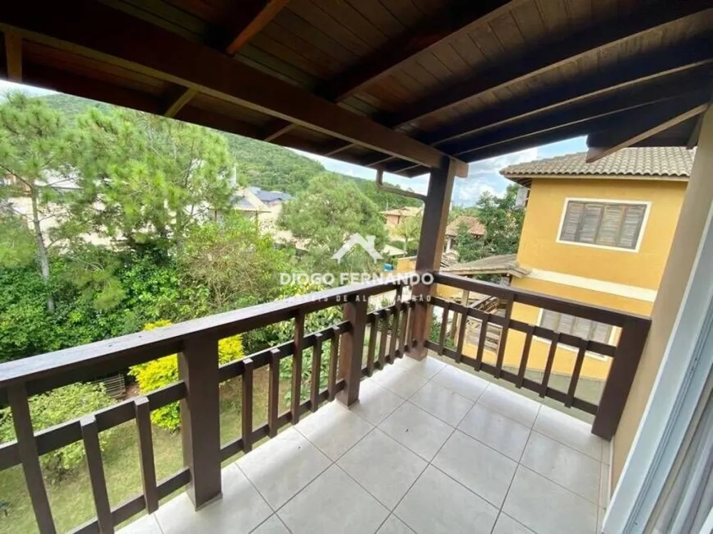 Casa, 3 quartos, 230 m² - Foto 2