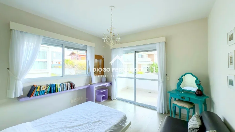 Casa, 5 quartos, 312 m² - Foto 2