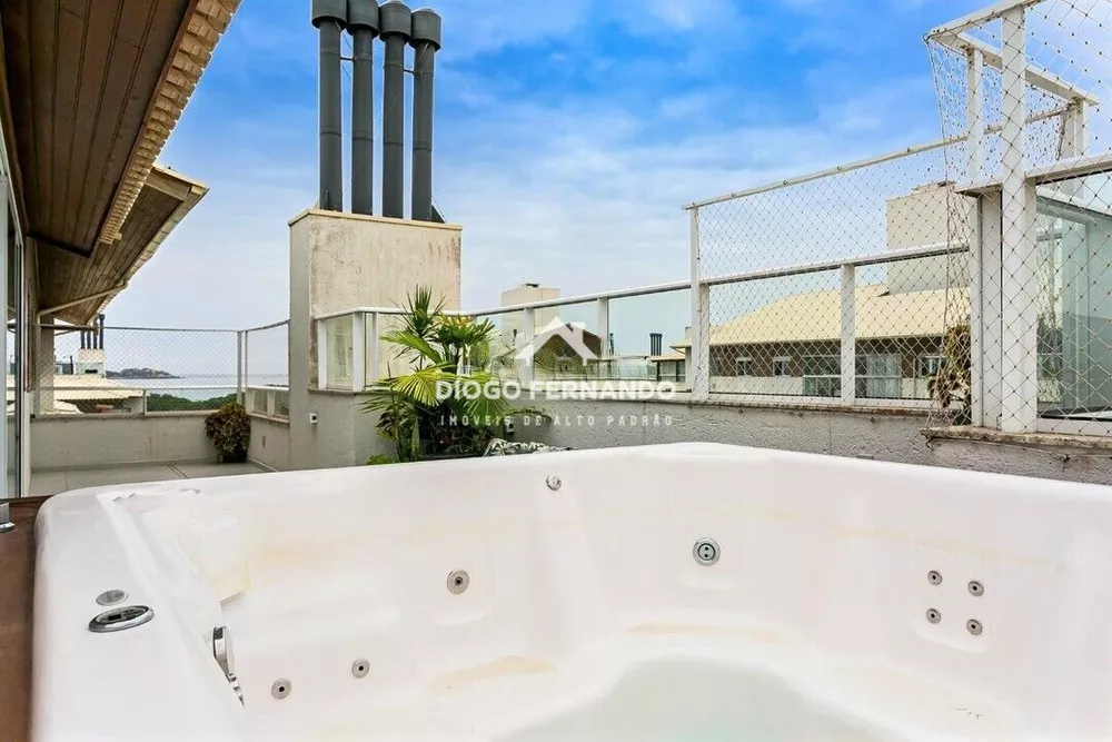 Cobertura, 3 quartos, 166 m² - Foto 2