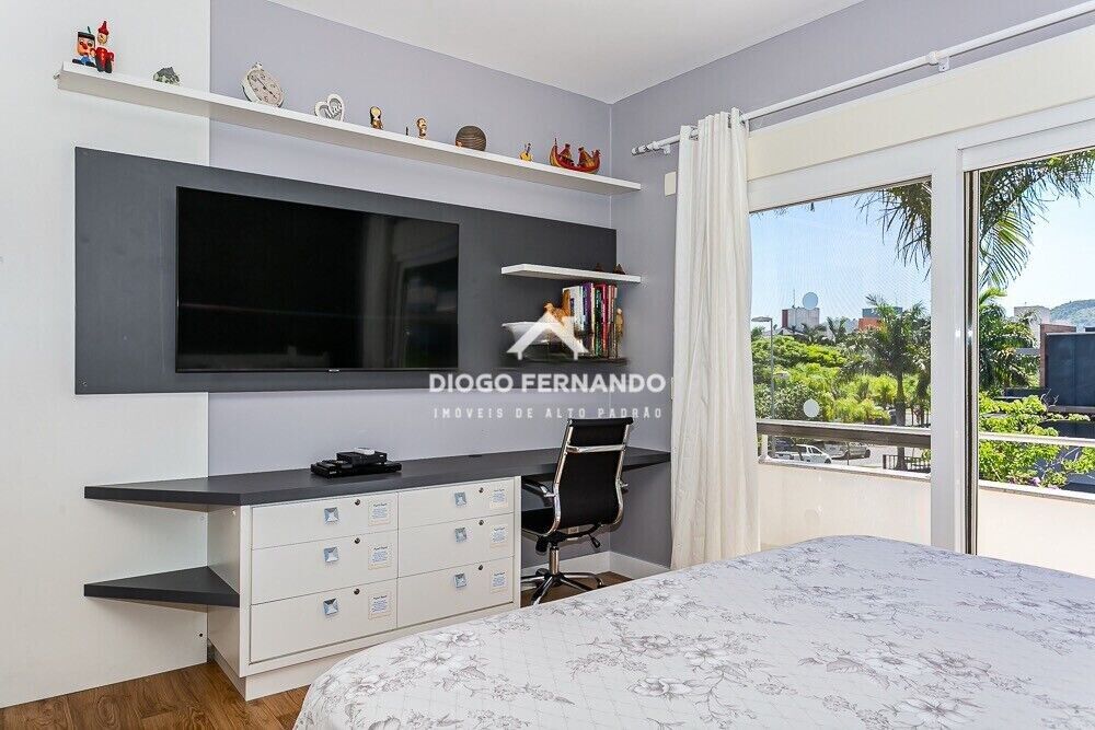 Casa à venda com 4 quartos, 436m² - Foto 14
