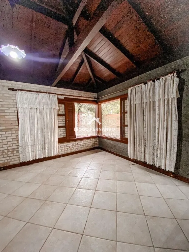 Casa, 4 quartos, 370 m² - Foto 2