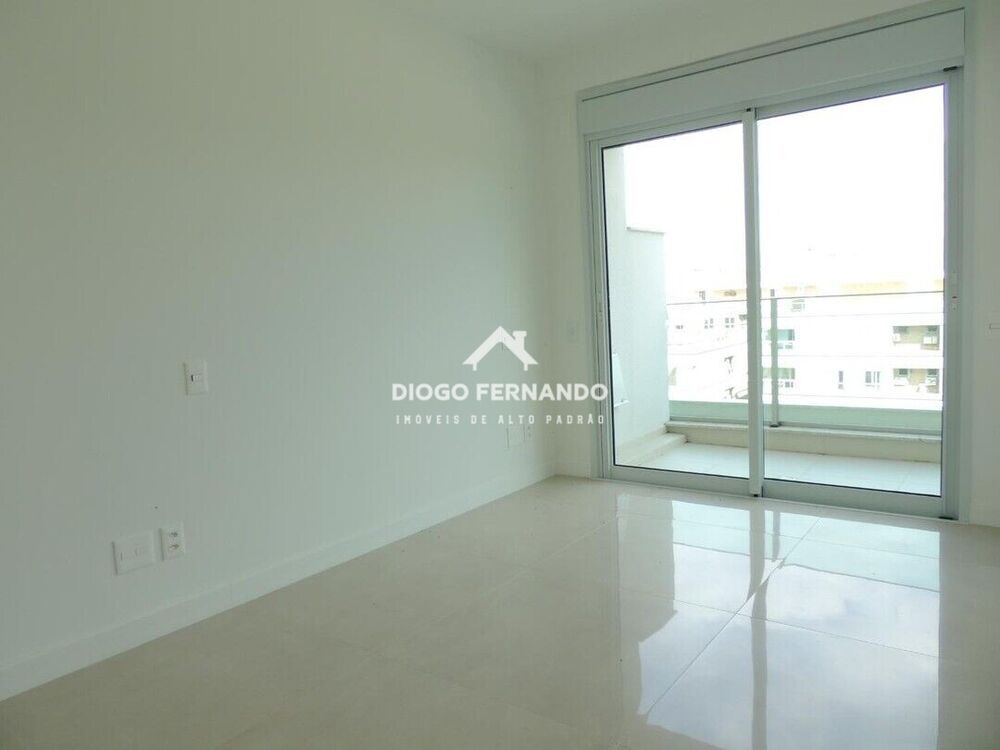 Cobertura, 3 quartos, 200 m² - Foto 4