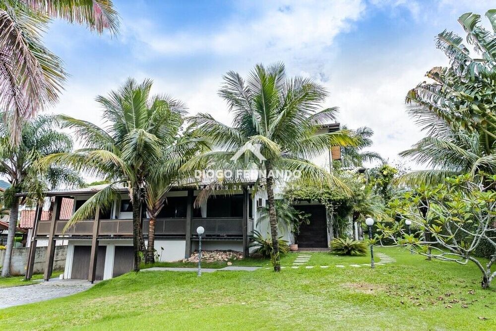 Casa à venda com 6 quartos, 585m² - Foto 12