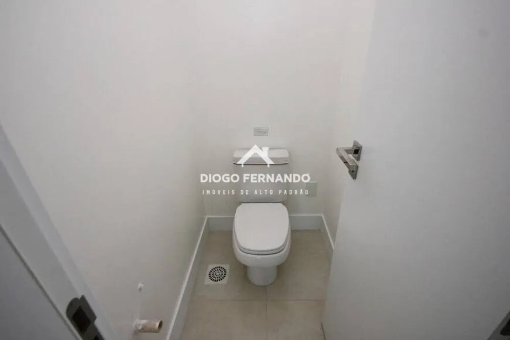 Cobertura, 3 quartos, 229 m² - Foto 2