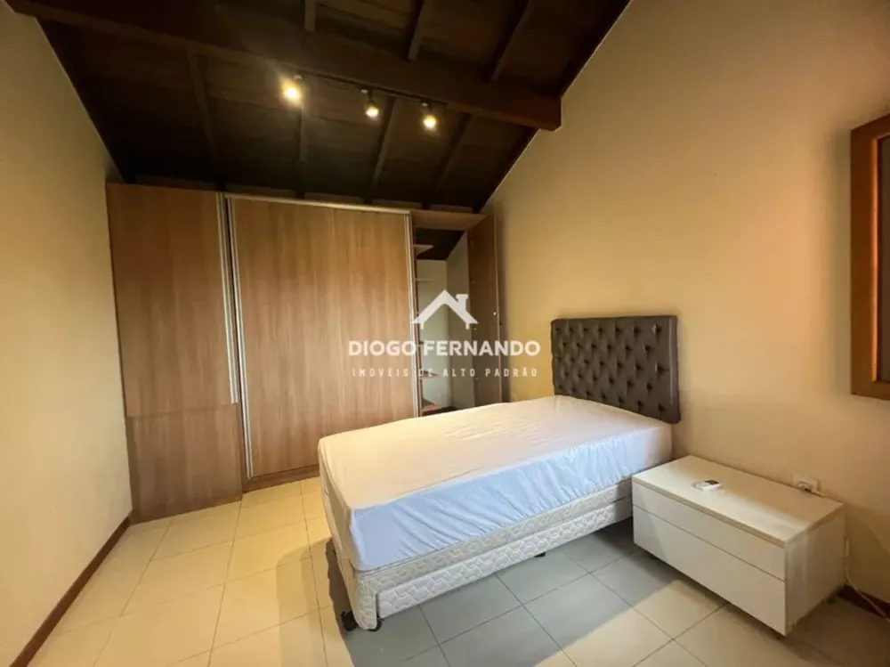 Casa, 4 quartos, 225 m² - Foto 3