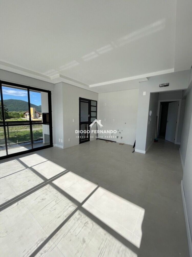 Apartamento à venda com 3 quartos, 94m² - Foto 3