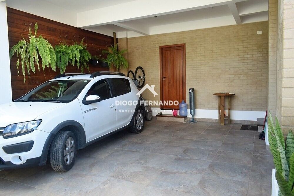 Casa à venda com 4 quartos, 255m² - Foto 11