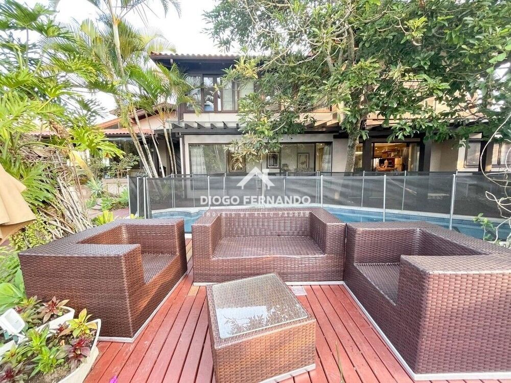 Casa, 6 quartos, 1000 m² - Foto 4