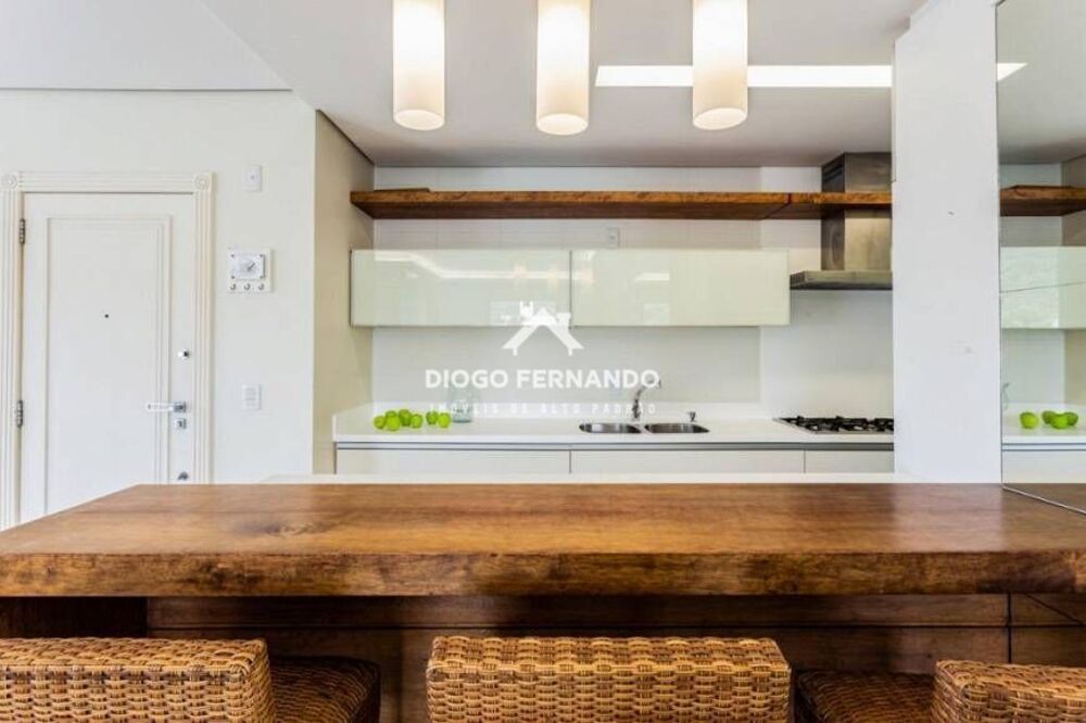 Apartamento à venda com 3 quartos, 127m² - Foto 3