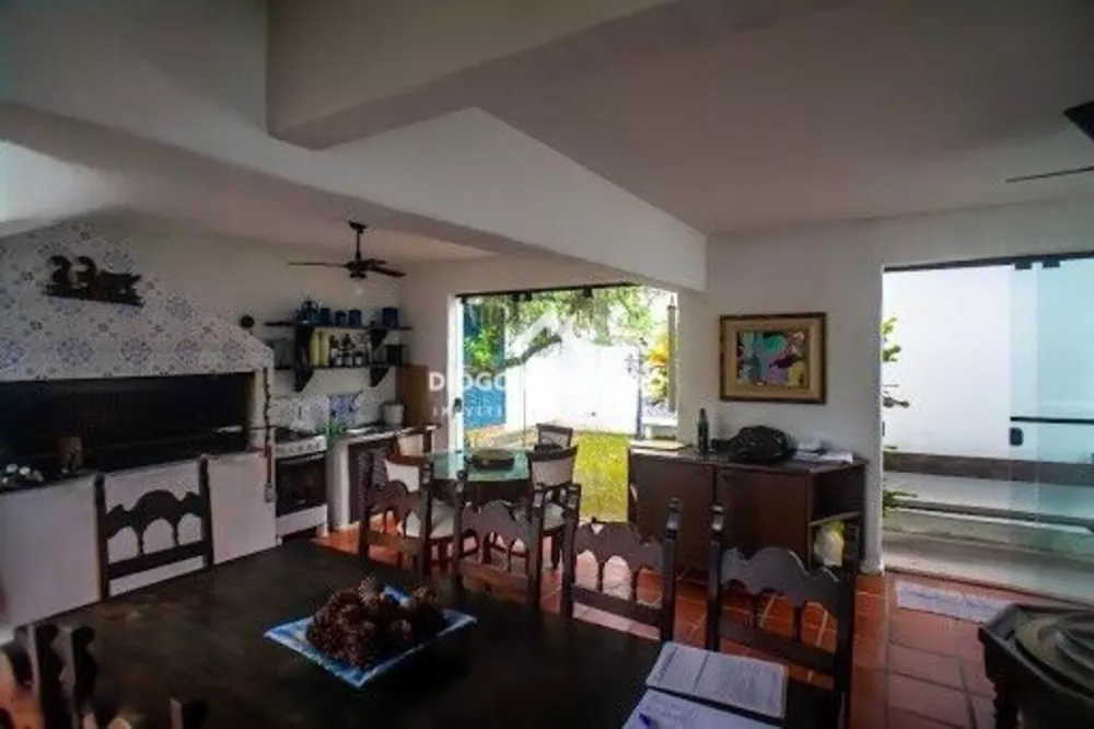 Casa, 4 quartos, 450 m² - Foto 1