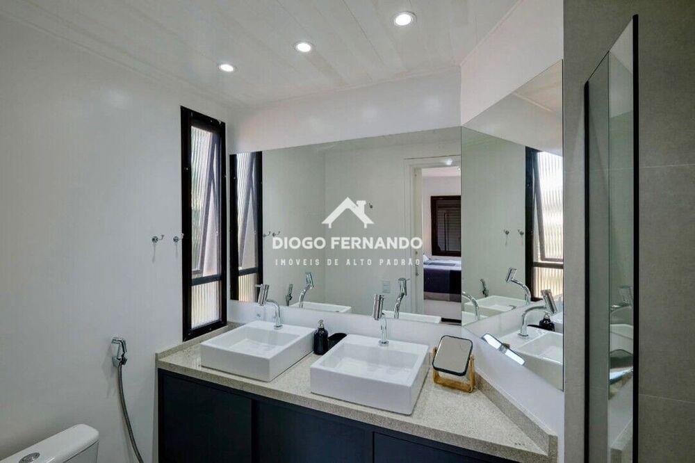 Apartamento à venda com 4 quartos, 158m² - Foto 14