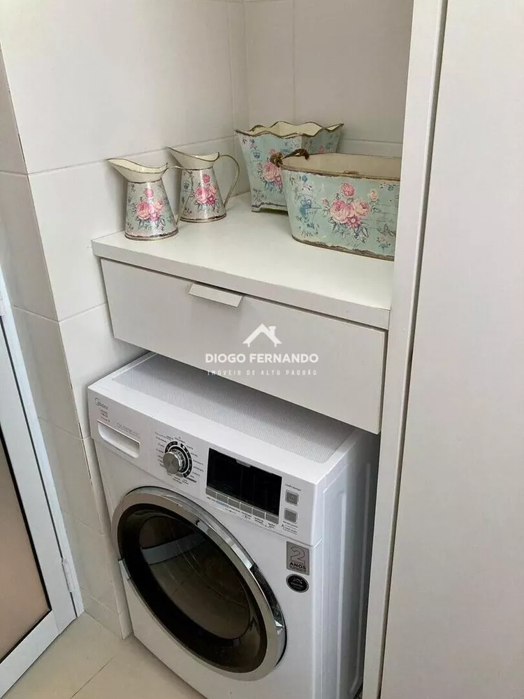 Cobertura, 3 quartos, 198 m² - Foto 2