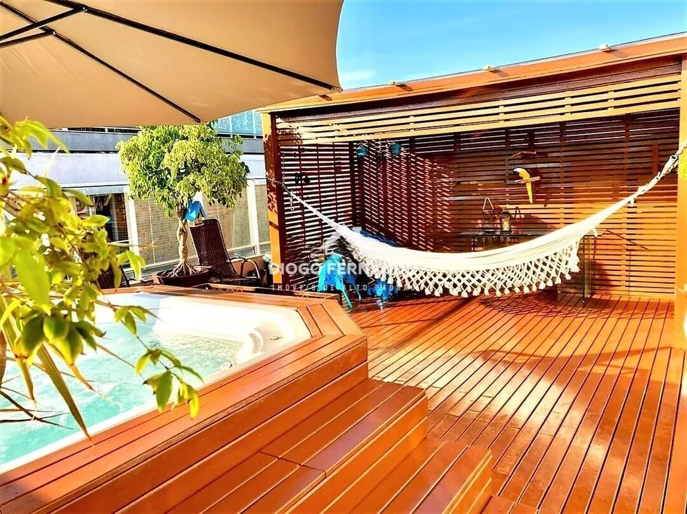 Cobertura, 3 quartos, 198 m² - Foto 1