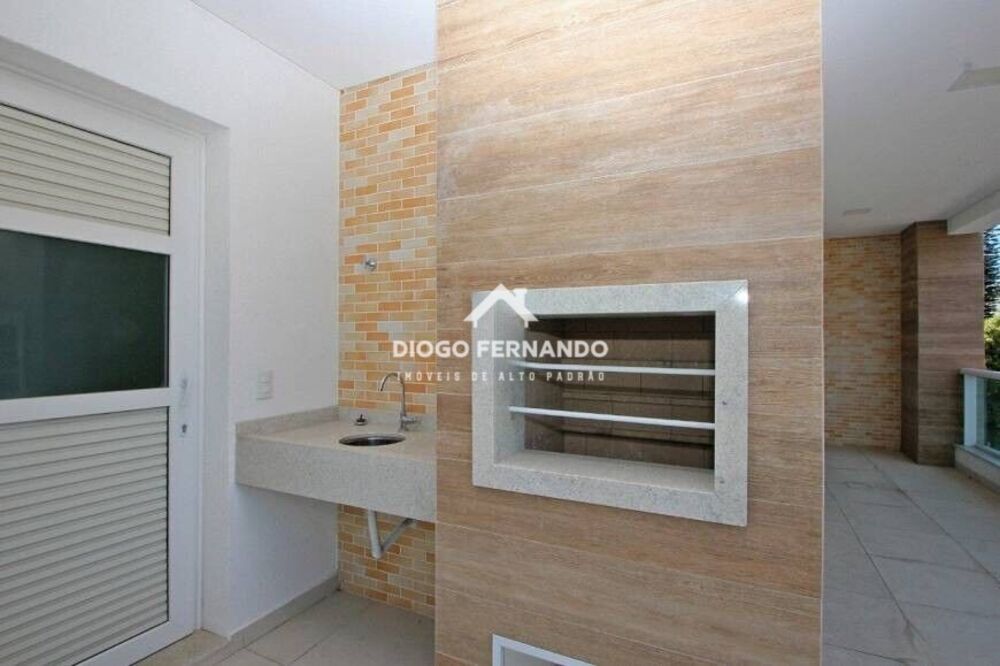 Cobertura, 3 quartos, 229 m² - Foto 1