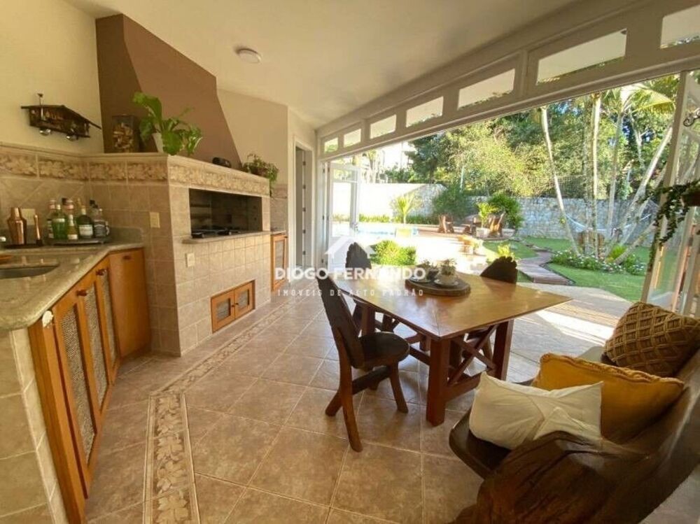 Casa de Condomínio à venda com 4 quartos, 390m² - Foto 10