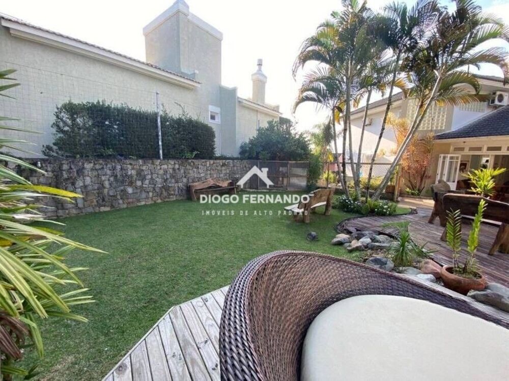 Casa de Condomínio à venda com 4 quartos, 390m² - Foto 12