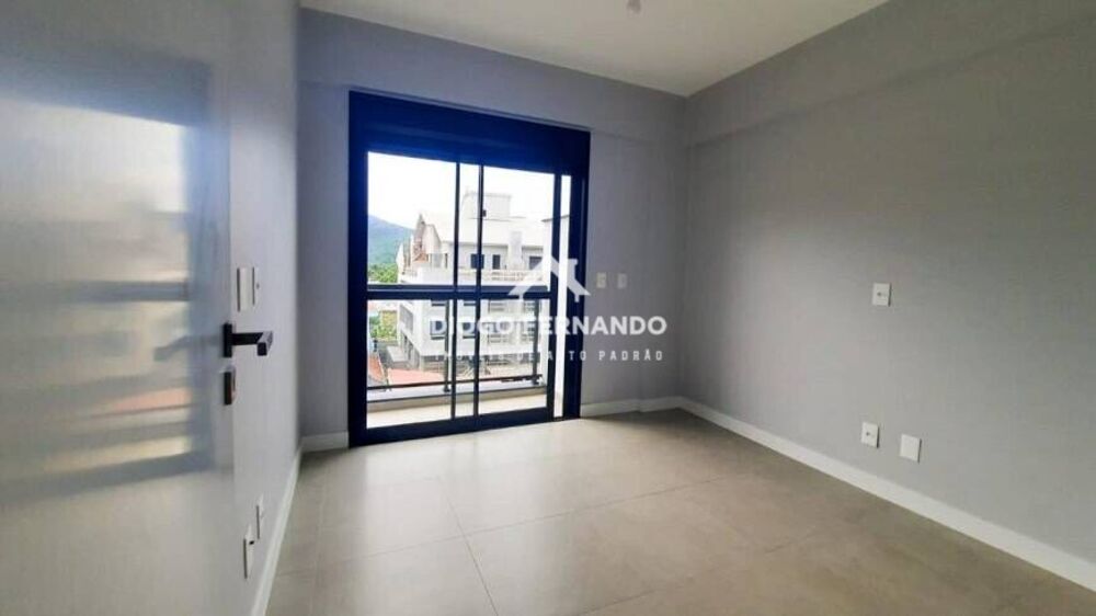 Cobertura à venda com 2 quartos, 120m² - Foto 1
