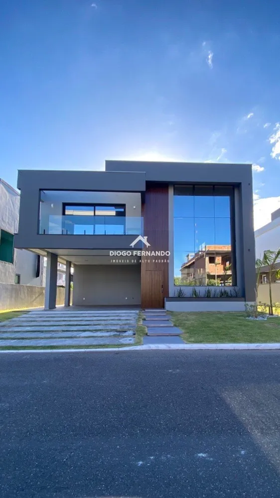 Casa, 4 quartos, 360 m² - Foto 1
