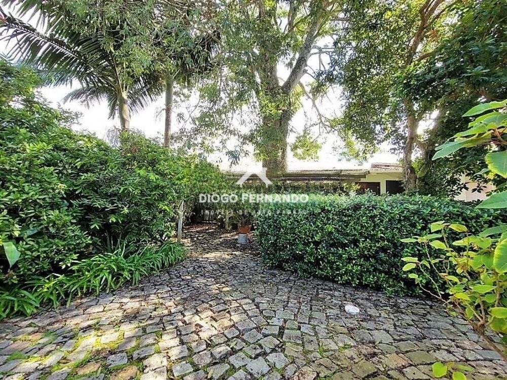Casa à venda com 3 quartos, 437m² - Foto 7