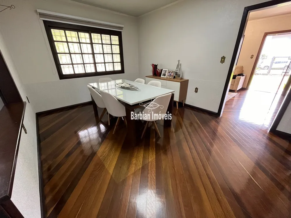 Casa, 3 quartos, 210 m² - Foto 4