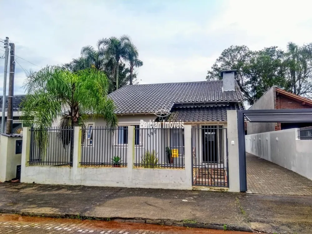 Casa, 3 quartos, 220 m² - Foto 1