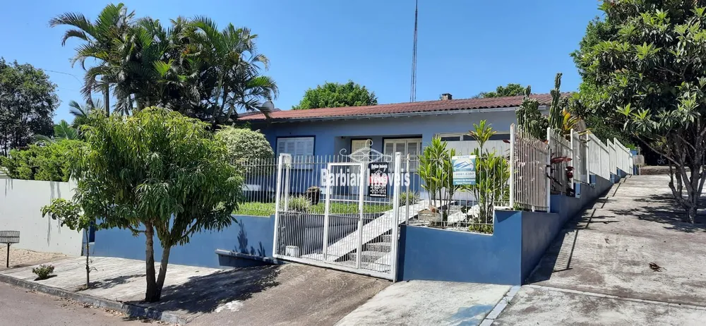 Casa, 3 quartos, 164 m² - Foto 1