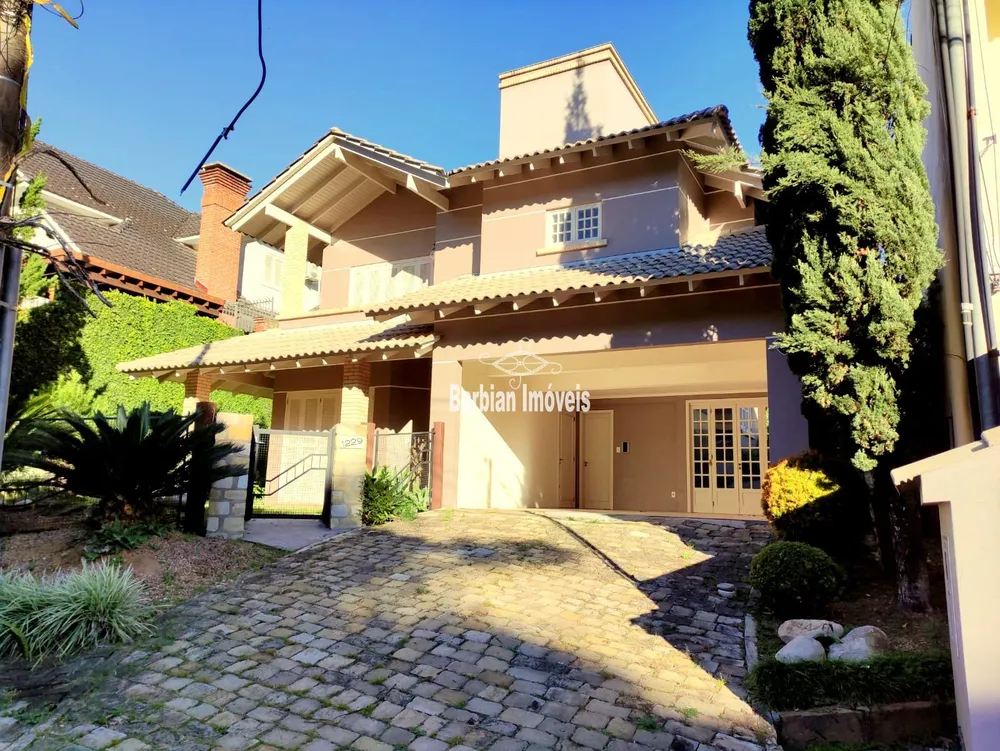 Casa, 3 quartos, 230 m² - Foto 1