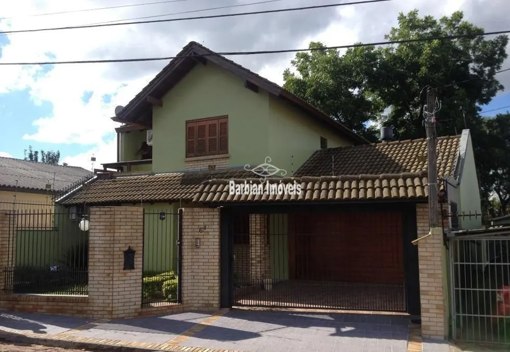 Casa, 3 quartos, 277 m² - Foto 1