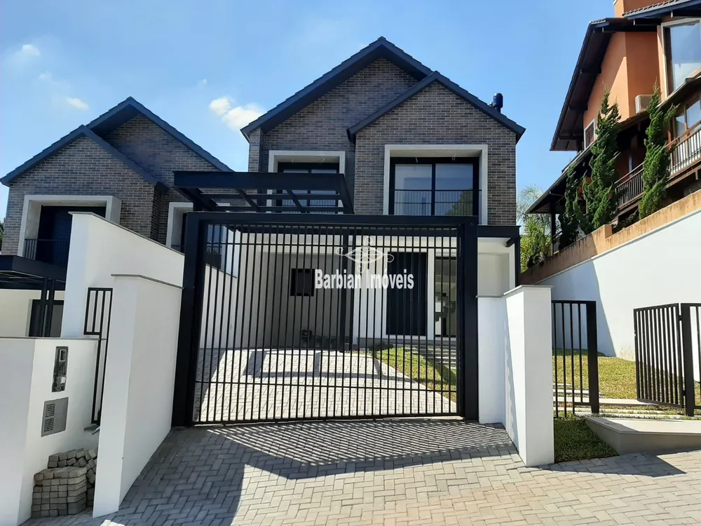 Casa, 3 quartos, 208 m² - Foto 1