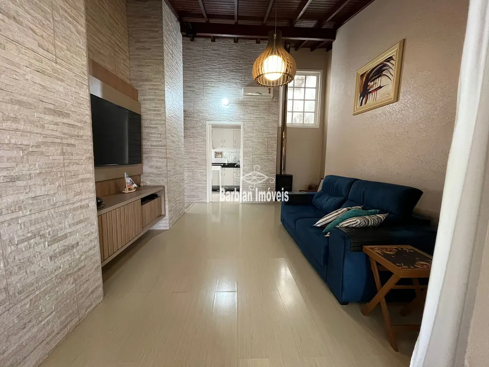 Casa, 3 quartos, 164 m² - Foto 1