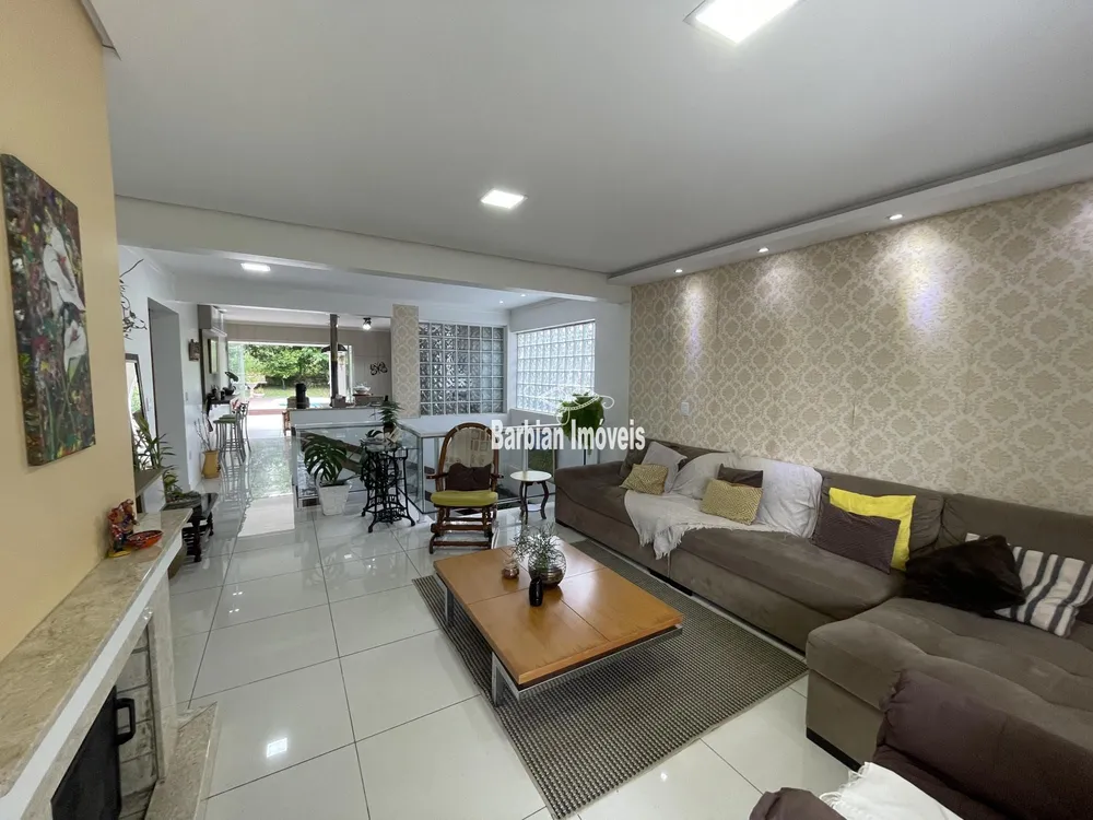 Casa, 3 quartos, 202 m² - Foto 4