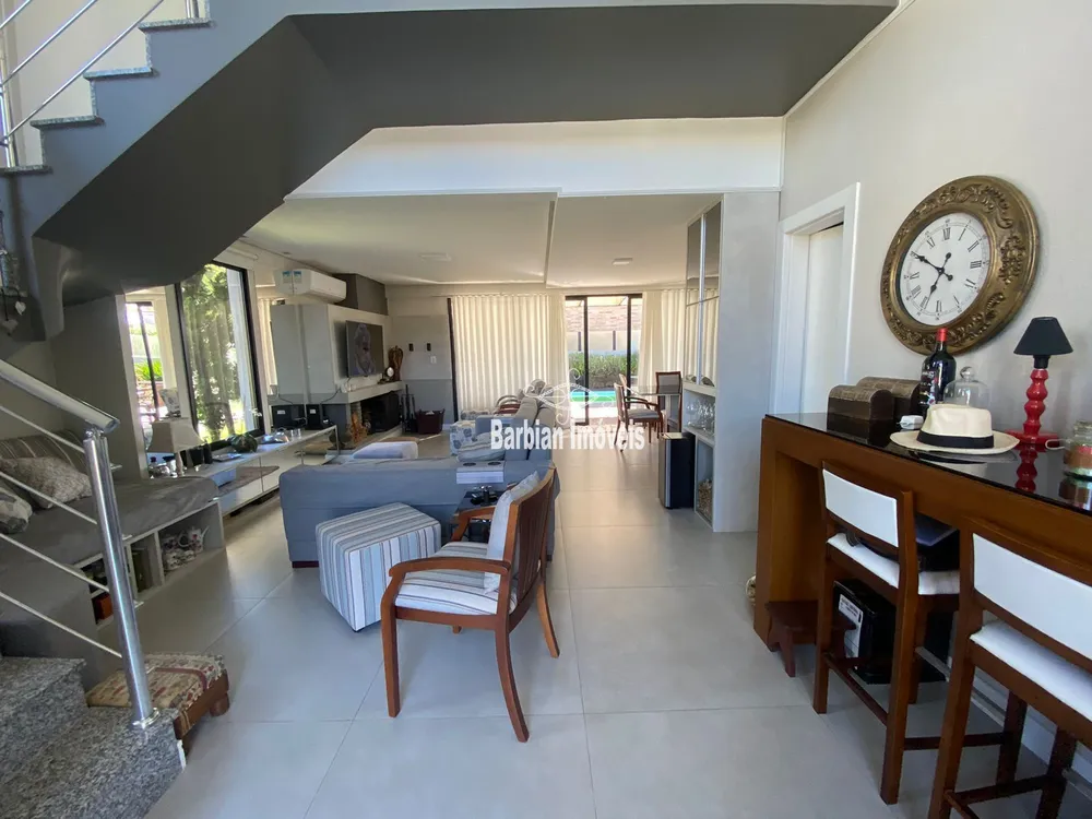 Casa, 3 quartos, 210 m² - Foto 4