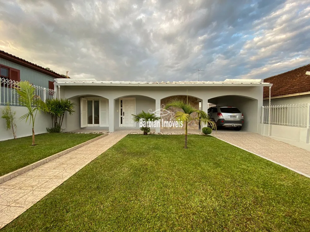 Casa, 4 quartos, 211 m² - Foto 1