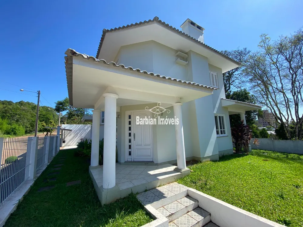 Casa, 3 quartos, 217 m² - Foto 3