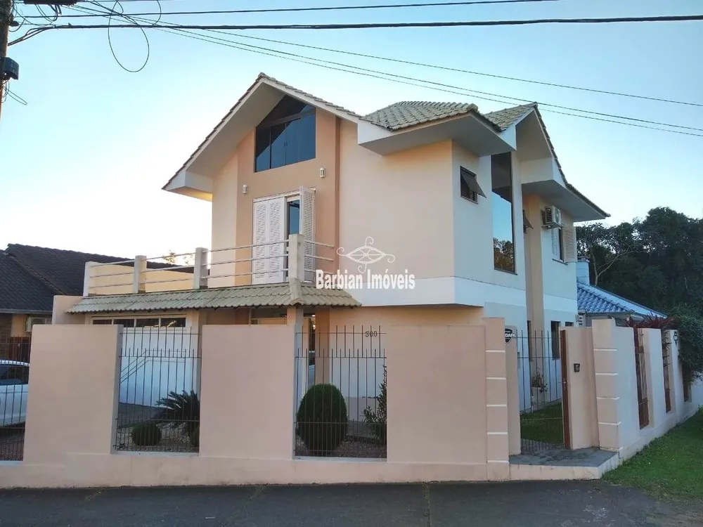 Casa, 3 quartos, 128 m² - Foto 1