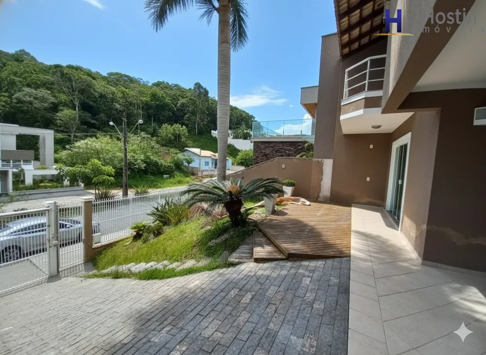 Casa, 3 quartos, 208 m² - Foto 2