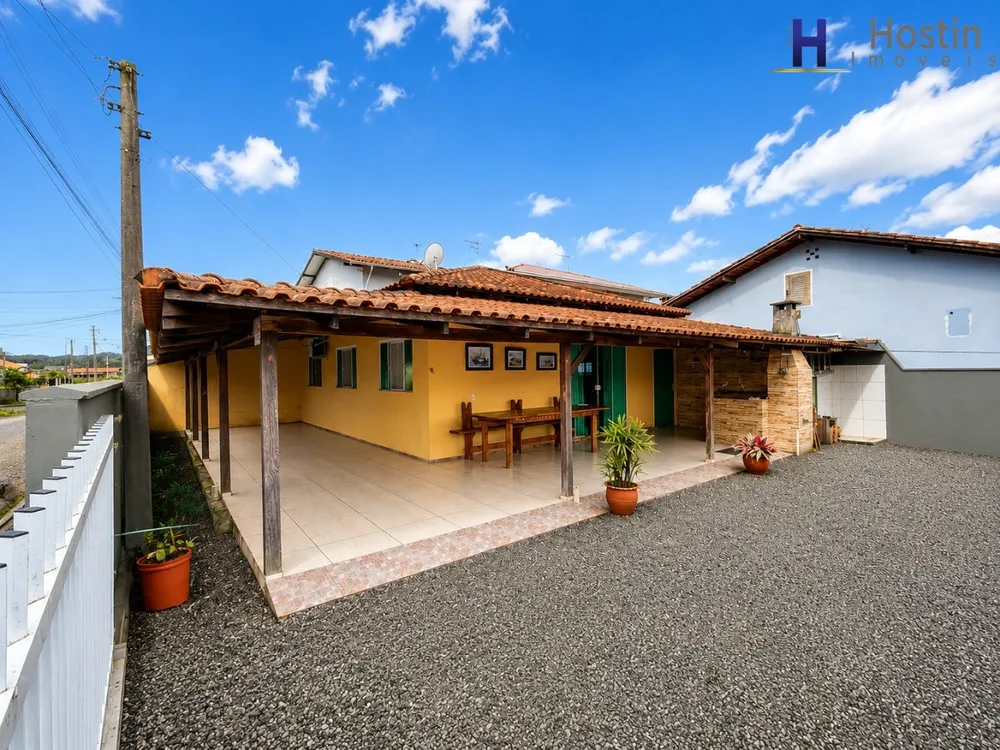 Casa, 3 quartos, 128 m² - Foto 1
