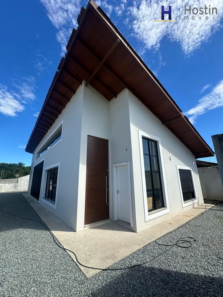 Casa, 3 quartos, 191 m² - Foto 1