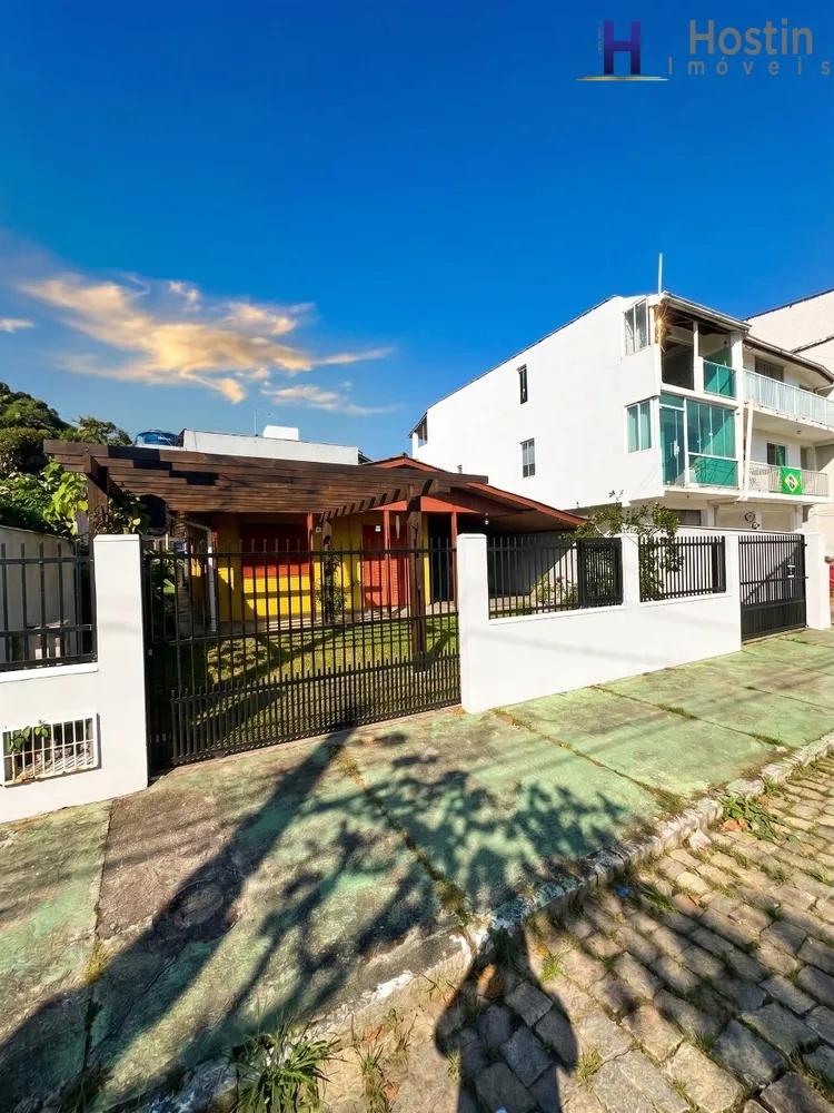 Casa, 4 quartos, 150 m² - Foto 1