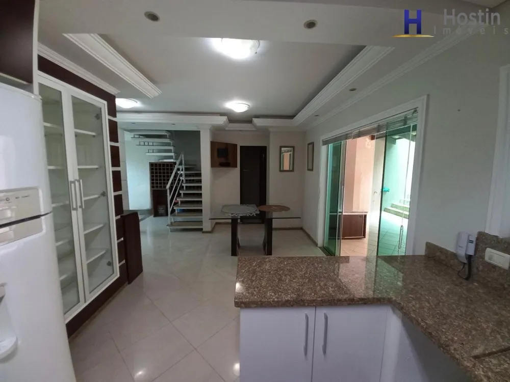 Casa, 3 quartos, 208 m² - Foto 9