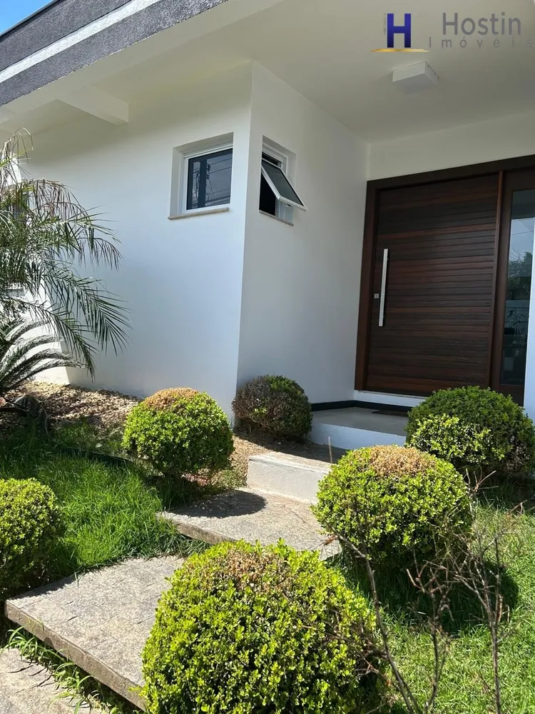 Casa, 3 quartos, 315 m² - Foto 1