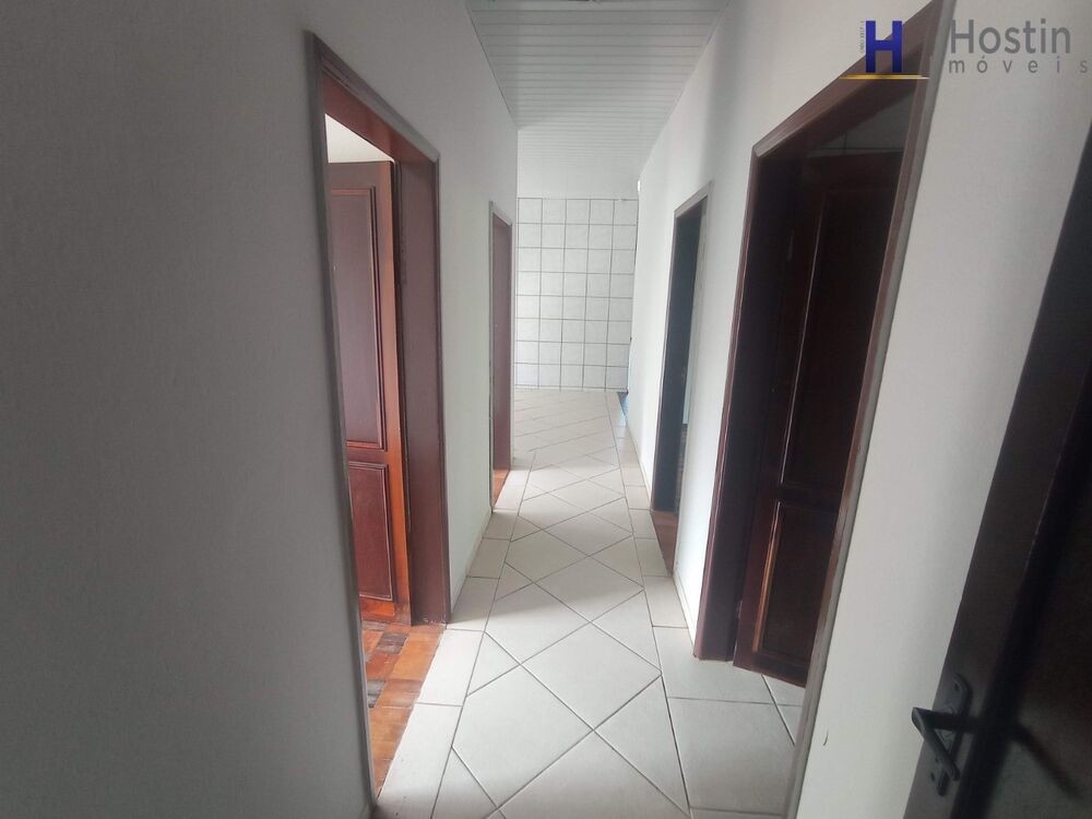 Casa, 8 quartos - Foto 2