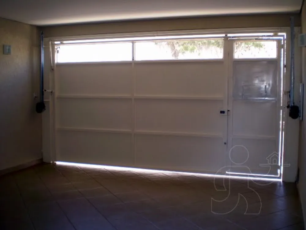 Casa, 3 quartos, 250 m² - Foto 1