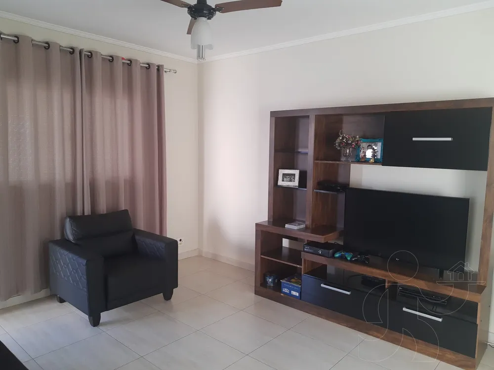 Casa, 3 quartos, 205 m² - Foto 4