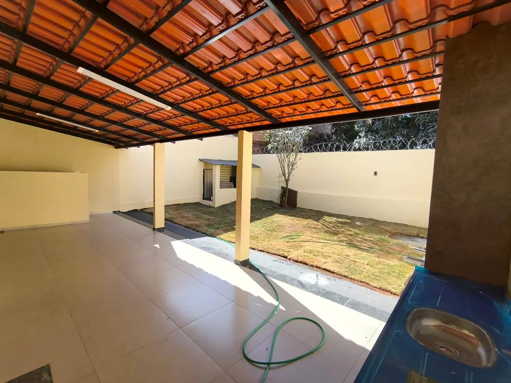 Casa, 3 quartos, 250 m² - Foto 3