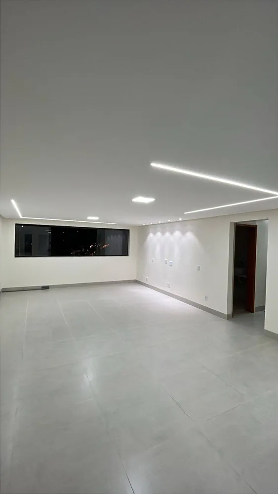 Apartamento, 3 quartos, 128 m² - Foto 2